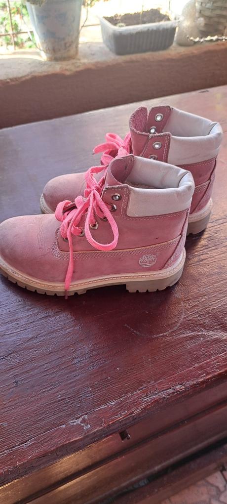 Kotnìkové topánky, 30