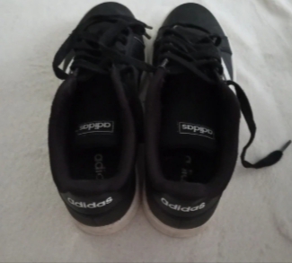 Botasky, adidas,39