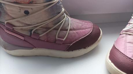 Čižmy, snehule s liskou, lupilu,28