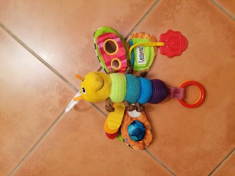 Hračka hrkálka motýľ, 