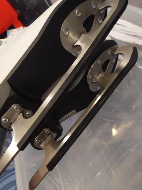 Korčule na ľad, 34