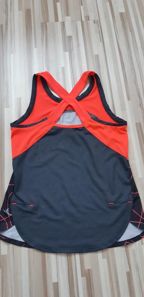 Funkčne tričko v.8-9 rokov, decathlon,134