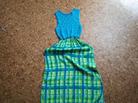 Dievčenské šaty veľ.134/140, 134