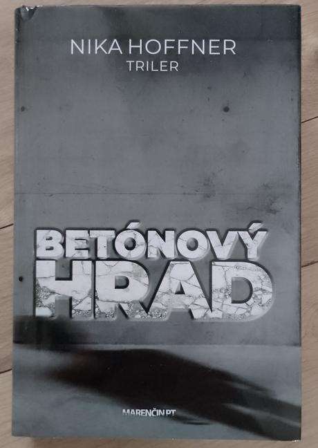 Kniha betónový hrad,