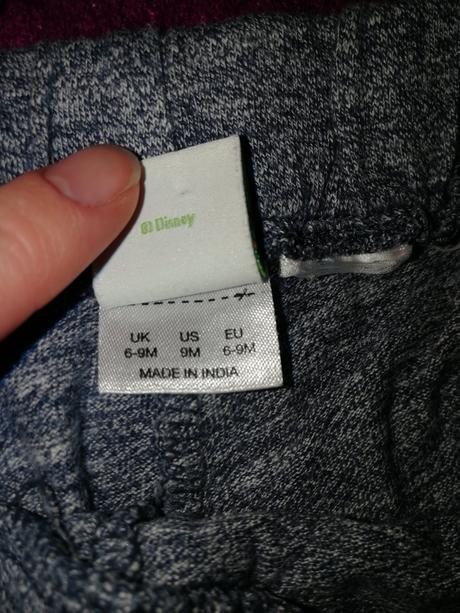 Tepláčky, disney,74