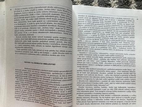 Mestá v kozme-prvé vyd.1989,