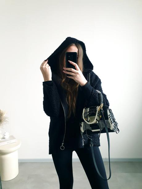 Čierna bundička/mikina l, l