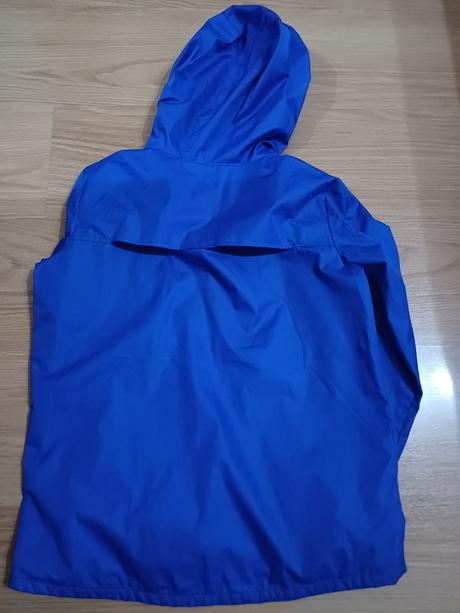 Lahka nepremokava bunda, kipsta,146