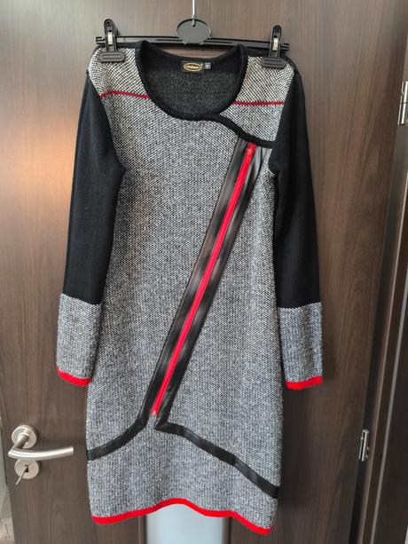 Dámske zimné šaty, m