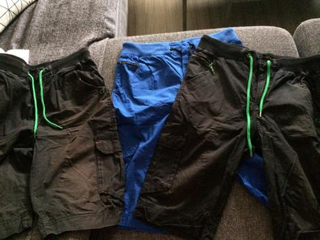 2+1 kraťase, veľ. m, spolu 20 eur, 176