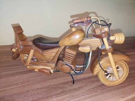 Drevená motorka, 