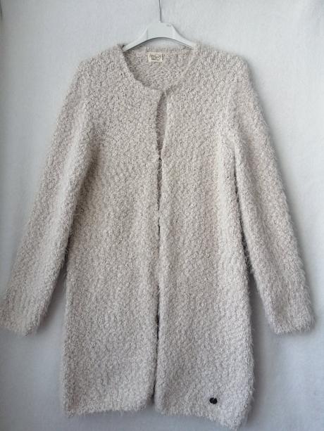 Pekný dlhý sveter zn. taifun, s