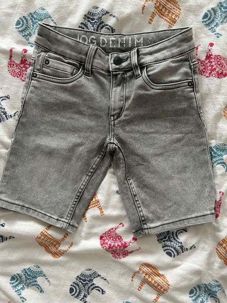 Chlapčenské rifľové kraťasy, c&a,134