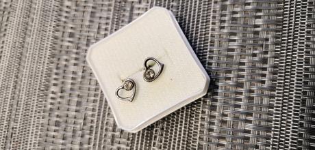 Strieborné náušnice,