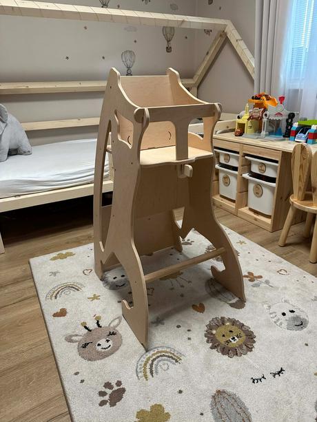 Hojdací koník a stolička  v jednom, 