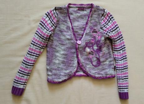 Kratší svetrík, pampolina,116