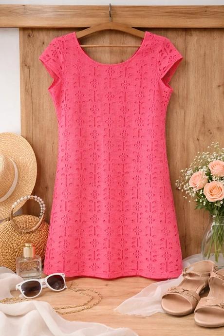 Šaty do spodničkou a čipkou krásna farba, l