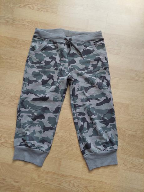 Teplákové trojštvrťáky, m