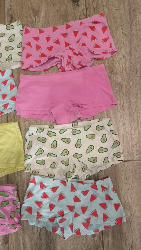 8x nohavicky, h&m,158