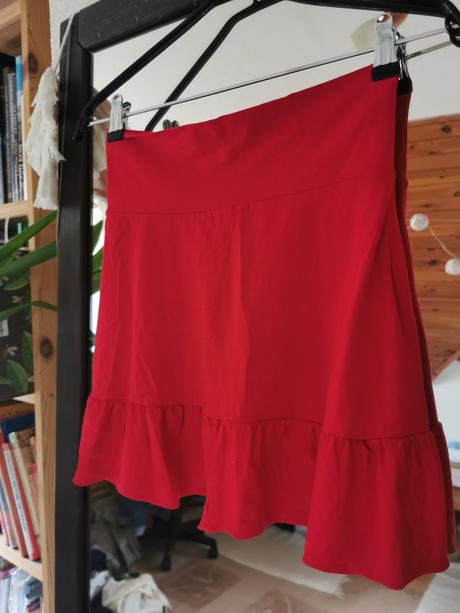 Žiarivá mini sukna, s