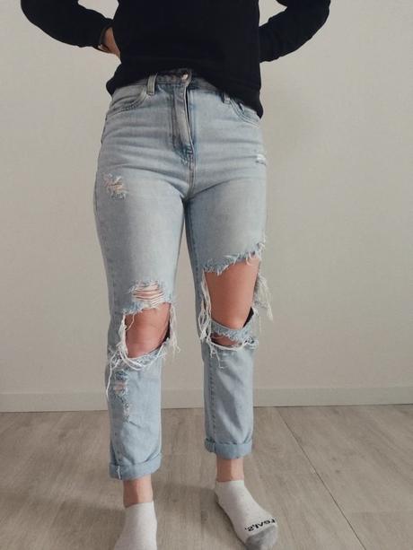 Dámske roztrhané rifle, 34