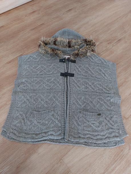 Elegantné pončo bershka, bershka,s