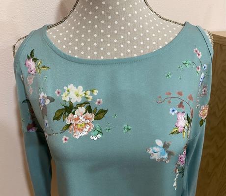 Blúzkové tričko s kvetmi a flitrami, orsay,34