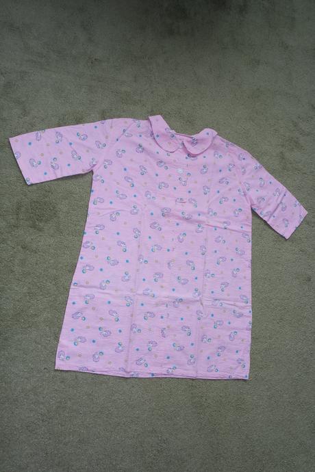 Dievčenská nočná košeľa, 116