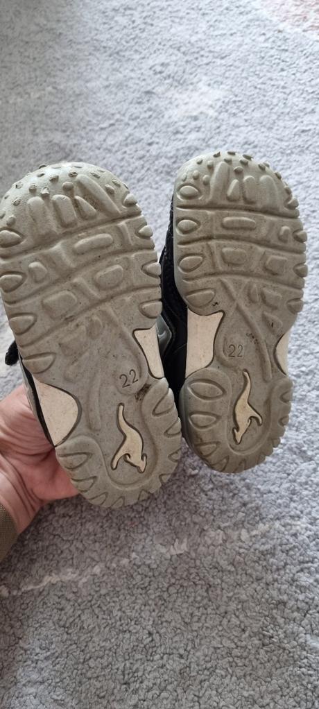 Botasky v.22, kangaroos,22