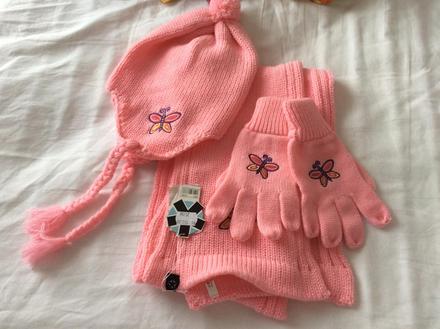 Čiapočka, šál a rukavice, 86