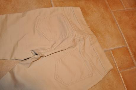 Béžové slim fit nohavice, zvonový strih, lindex,152