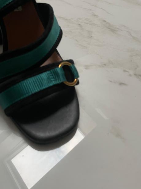 Elegantné sandále  other stories  top stav, 37