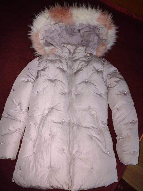 Elegantná bunda, 128