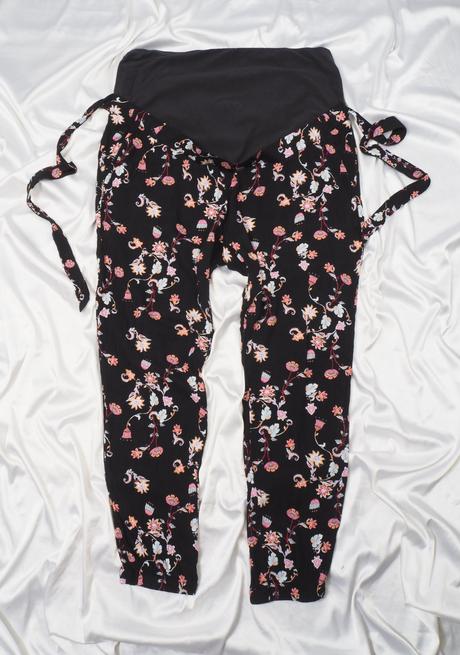 Kvalitné tehotenské nohavice, bonprix,50