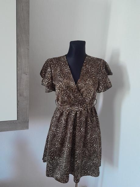 Moderné šaty veľkosť s/m, s