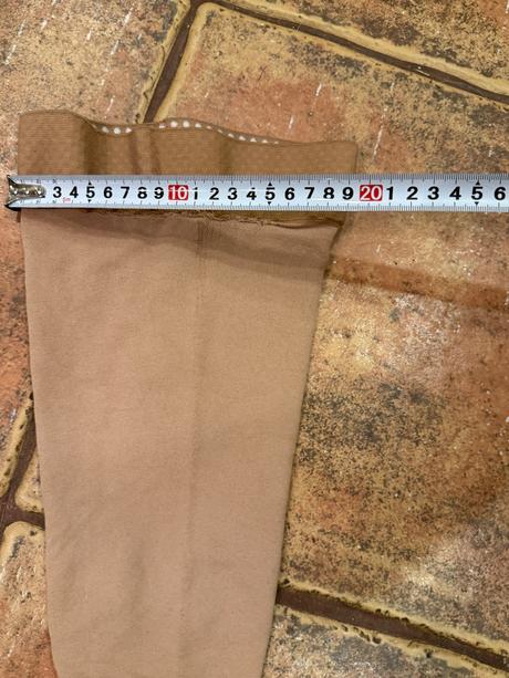 Sťahovacie pančušky a pozor beží očko, 