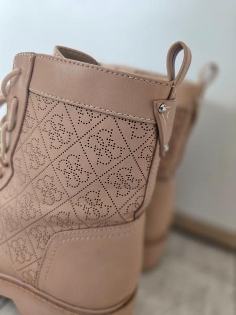 Topanky guess, guess,39