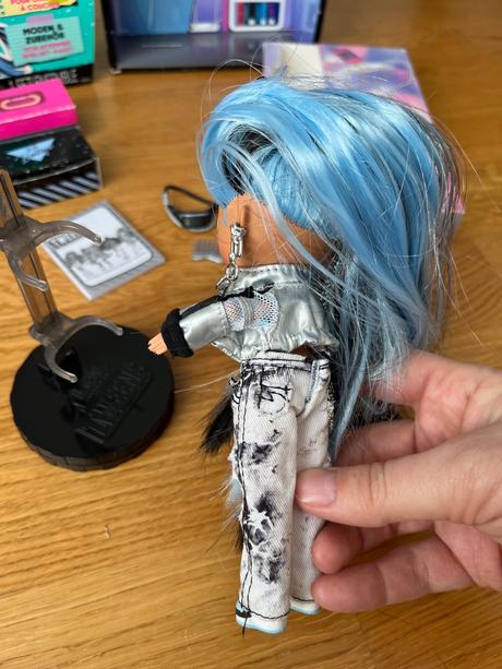 Lol surprise tweens,