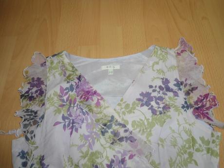 Farebny kvetovany top, 38