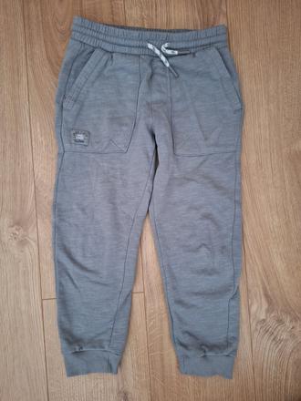 Teplaky, reserved,128