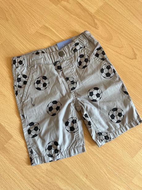 Šortky, dopodopo,104