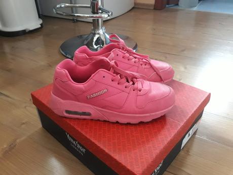 Dievčenské tenisky, 37