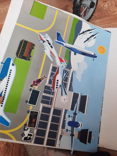 Sada viacnásobne nalepiteľných nálepiek vozidlá, 