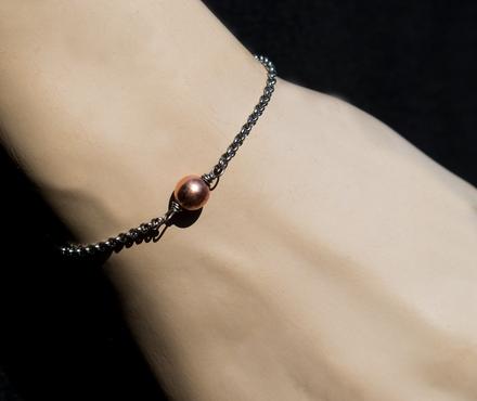 Náramok s guličkou z medi, 