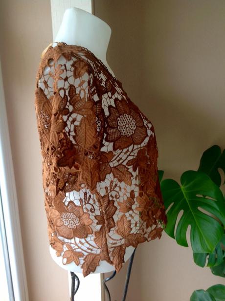 Čipkovaný top /2e, atmosphere,40