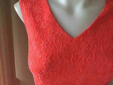 Krasne saty s krajkou, xs