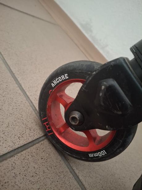 Kolobežka arcore esc 2.0t,