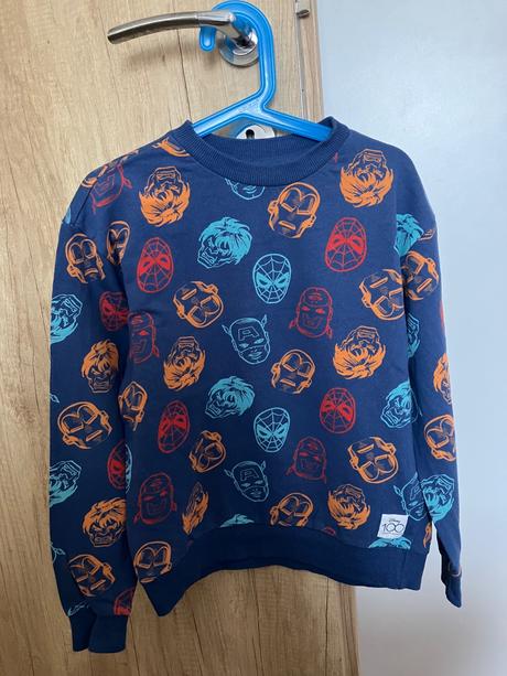 Marvel mikina + šortky grátis, sinsay,134