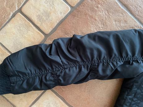 Tepla bomberka, next,146