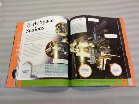 Children's encyclopedia of space nsu23,